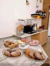 colazione dolce e salata.jpg
